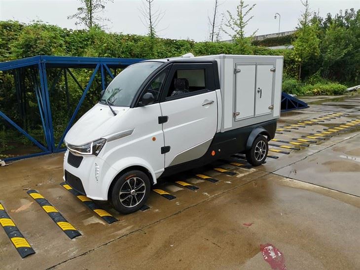 EEC COC J2P Mini Electric Legistics Vehicle Electric Van Electric Vehicles