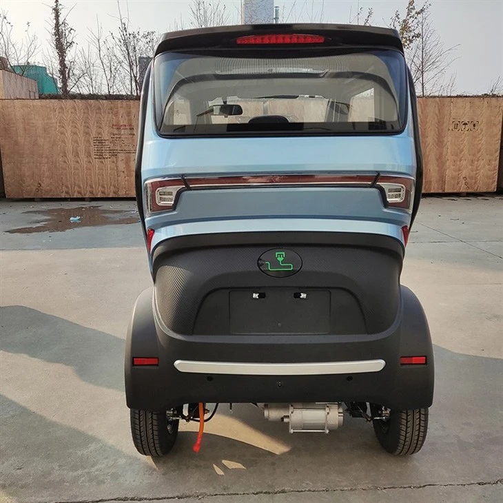 EEC Electric Tricycle, New Trend 3-Wheeler Motorcycle With Closed Cabin