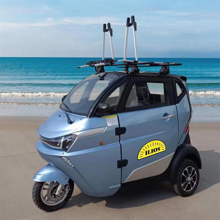Hot Selling 3-Wheeler Tricycle Electric Motorcycle With Closed Cabin Hot Selling 3-Wheeler Tricycle Electric Motorcycle With Closed Cabin