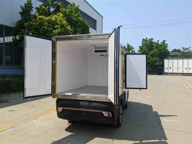 China Factory Mini Electric Van Low Price Delivery Car high quality